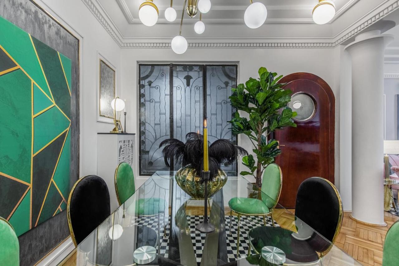 Holt - The Great Gatsby Villa Bukarest Exteriör bild