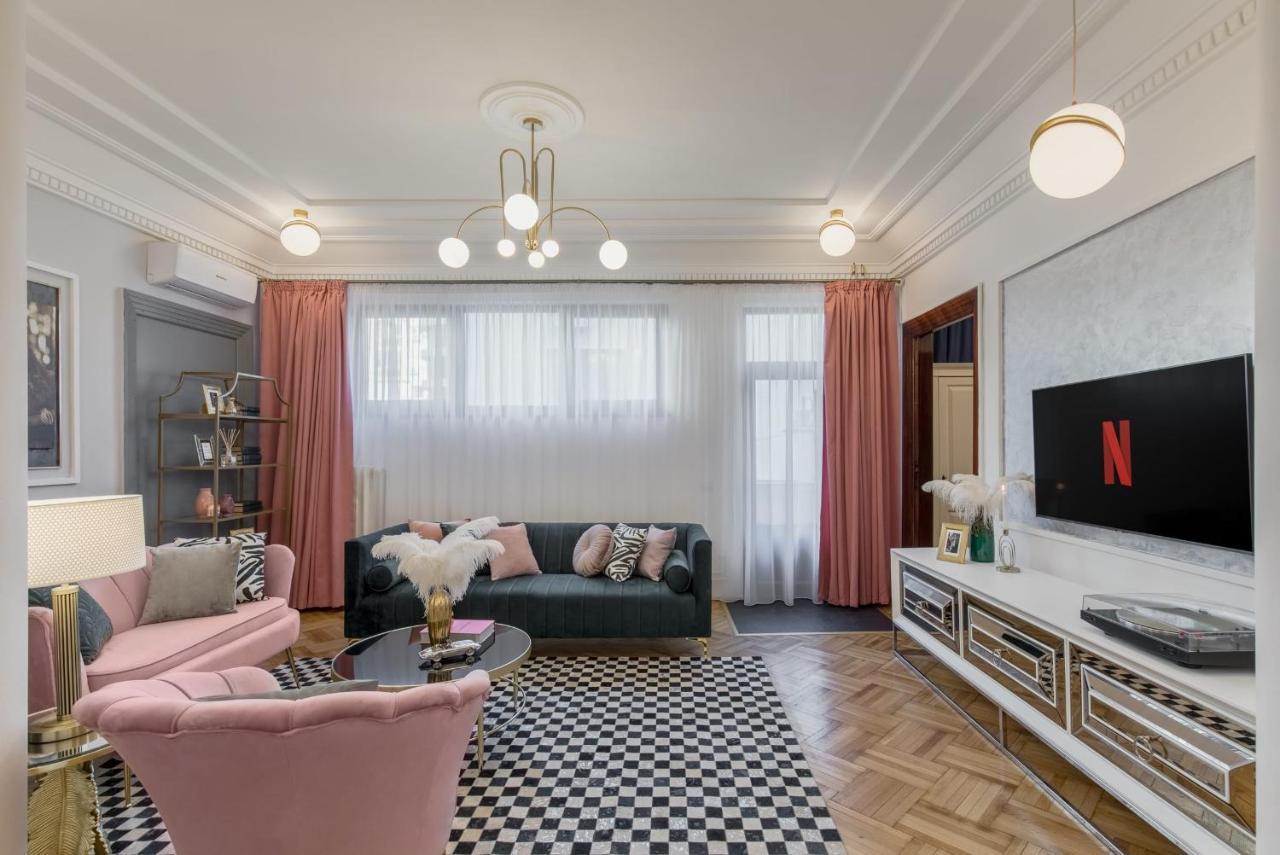 Holt - The Great Gatsby Villa Bukarest Exteriör bild