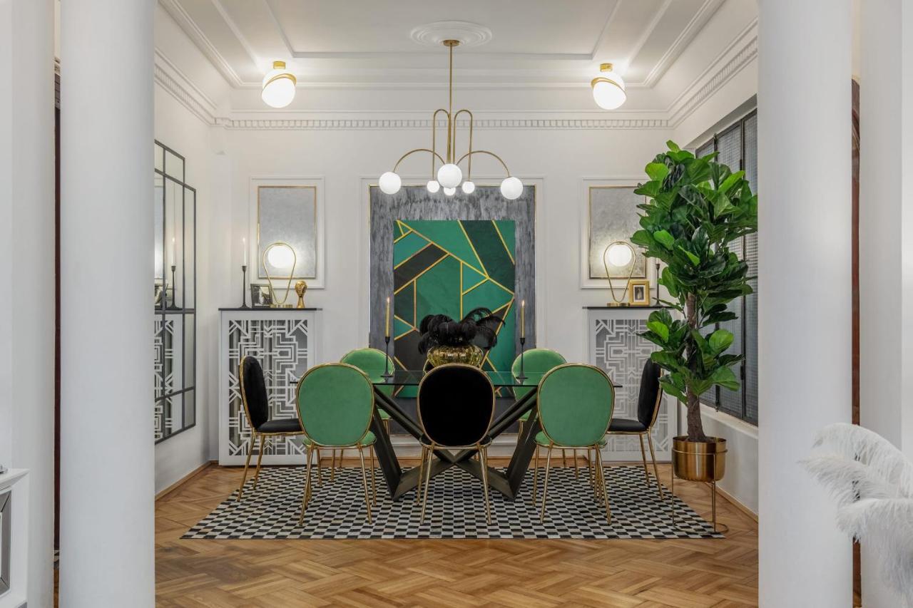 Holt - The Great Gatsby Villa Bukarest Exteriör bild